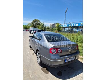 Volkswagen Passat B6 1.9 TDI (može zamena), 3.599 €, 2006. Limuzina, Dizel | 1896 cm3, 350.000 km, 77kW (105 KS), Manuelni 5 brzina, 4/5 vrata, 5 sedišta, Beograd