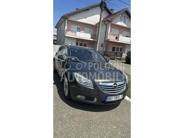 Opel Insignia 2.0 CDTI, 5.200 €, 2012. Karavan, Dizel | 1956 cm3, 246.000 km, 96kW (131 KS), Automatski / poluautomatski, 4/5 vrata, 5 sedišta, Zemun