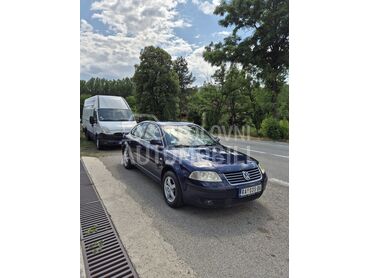 Volkswagen Passat B5.5 1.9tdi, 74lw (može zamena), 2.690 €, 2002. Limuzina, Dizel | 1896 cm3, 281.500 km, 74kW (101 KS), Manuelni 5 brzina, 4/5 vrata, 5 sedišta, Beograd