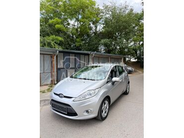 Ford Fiesta, 4.250 €, 2011. Hečbek, Benzin | 1242 cm3, 140.375 km, 60kW (82 KS), Manuelni 5 brzina, 4/5 vrata, 5 sedišta, Subotica