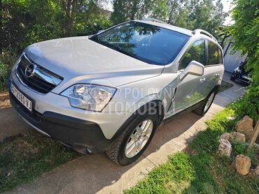 Opel Antara 2.0 4x4 (može zamena), 5.300 €, 2010. Džip/SUV, Dizel | 1991 cm3, 250.000 km, 110kW (150 KS), Manuelni 5 brzina, 4/5 vrata, 5 sedišta, Beograd