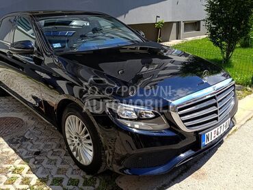 Mercedes Benz E 200 E200d (može zamena), 14.999 €, 2017. Limuzina, Dizel | 1950 cm3, 253.000 km, 110kW (150 KS), Automatski / poluautomatski, 4/5 vrata, 5 sedišta, Niš
