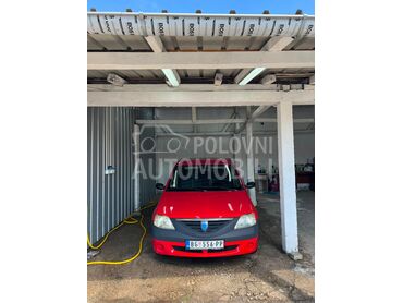Dacia Logan, 900 €, 2005. Limuzina, Benzin | 1390 cm3, 196.000 km, 55kW (75 KS), Manuelni 5 brzina, 4/5 vrata, 5 sedišta, Zvezdara