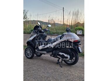 Piaggio mp3, 3.000 €, 2009. , 400 cm3, 52.947 km, 24kW (33 KS), Scooter, Novi Pazar