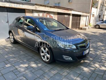 Opel Astra J (može zamena), 5.000 €, 2010. Hečbek, Benzin | 1398 cm3, 202.000 km, 74kW (101 KS), Manuelni 5 brzina, 4/5 vrata, 5 sedišta, Niš