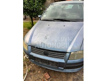 Fiat Stilo 1.9jtd, 220 €, 2003. Hečbek, Dizel | 1910 cm3, 250.000 km, 85kW (116 KS), Manuelni 5 brzina, 4/5 vrata, 5 sedišta, Niš