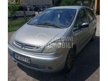 Citroen Xsara Picasso 2.0, 1.220 €, 2003. Hečbek, Dizel | 1997 cm3, 220.000 km, 66kW (90 KS), Manuelni 5 brzina, 4/5 vrata, 5 sedišta, Sremska Mitrovica