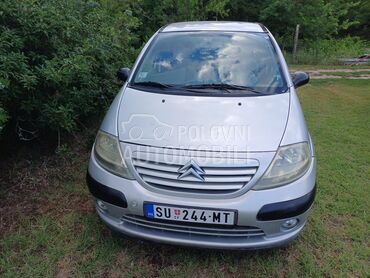 Citroen C3, 2.200 €, 2002. Hečbek, Benzin | 1124 cm3, 227.481 km, 44kW (60 KS), Manuelni 5 brzina, 4/5 vrata, 4 sedišta, Subotica