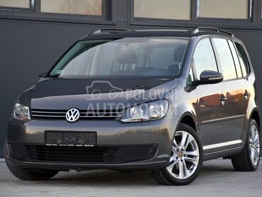 Volkswagen Touran 1.4TSI/DSG/CH/N0V, 6.850 €, 2010. Monovolumen (MiniVan), Benzin | 1390 cm3, 236.000 km, 103kW (140 KS), Automatski / poluautomatski, 4/5 vrata, 7 sedišta, Valjevo