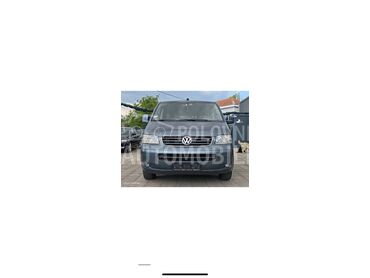 Volkswagen Multivan , 8.800 €, 2006. , 275.682 km, Putnički kombi, Dizel, 2461 cm3, Automatski menjač, Ub