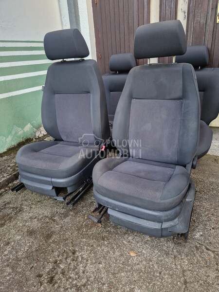 Sedišta 4/5 vrata za Volkswagen Polo od 2001. do 2009. god.
