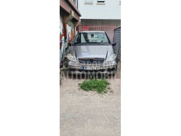 Mercedes Benz A 170 classic, 2.150 €, 2004. Hečbek, Benzin | 1699 cm3, 175.000 km, 85kW (116 KS), Manuelni 5 brzina, 4/5 vrata, 5 sedišta, Novi Pazar