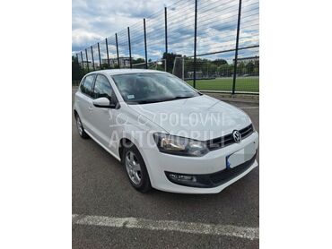 Volkswagen Polo ocuv an (može zamena), 3.999 €, 2010. Hečbek, Benzin | 1198 cm3, 162.358 km, 44kW (60 KS), Manuelni 5 brzina, 4/5 vrata, 5 sedišta, Loznica