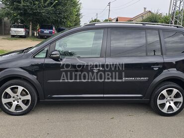 Volkswagen Touran CROSS 2.0 TDI, 8.590 €, 2012. Monovolumen (MiniVan), Dizel | 1968 cm3, 217.500 km, 125kW (170 KS), Automatski / poluautomatski, 4/5 vrata, 7 sedišta, Ruma