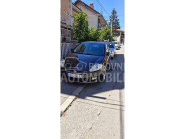 Fiat Bravo 1.9 multidzet (može zamena), 2.300 €, 2007. Hečbek, Dizel | 1910 cm3, 230.000 km, 88kW (120 KS), Manuelni 5 brzina, 4/5 vrata, 5 sedišta, Beograd