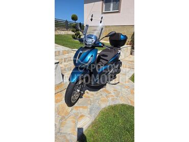 Piaggio Beverly 400hp, 5.300 €, 2022. , 399 cm3, 10.800 km, 26kW (35 KS), Scooter, Ljig