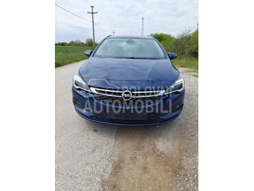 Opel Astra K 1.6 biznis, 8.200 €, 2017. Karavan, Dizel | 1598 cm3, 191.000 km, 81kW (110 KS), Manuelni 6 brzina, 4/5 vrata, 5 sedišta, Beograd