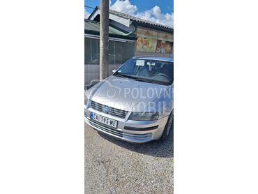 Fiat Stilo, 1.200 €, 2003. Limuzina, Dizel | 1600 cm3, 300.000 km, 85kW (116 KS), Manuelni 5 brzina, 4/5 vrata, 5 sedišta, Čačak