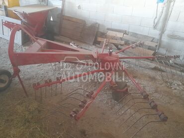Kuhn Grabulje, 650 €, 1990. , Sakljupljači sena (grablje), Požega
