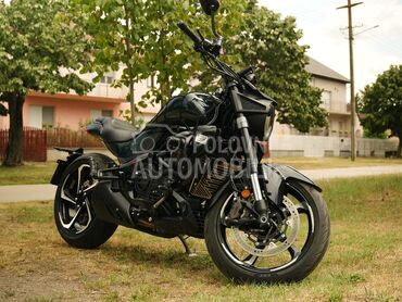 Zontes 350 S, 3.950 €, 2024. , 350 cm3, 5.450 km, 29kW (39 KS), Chopper / Cruiser, Palić