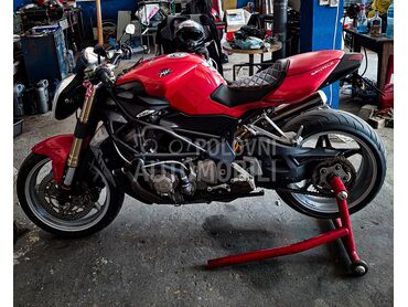 MV Agusta BRUTALE 910 F4 (može zamena), 5.200 €, 2006. , 910 cm3, 43.000 km, 102kW (139 KS), Naked, Nova Pazova