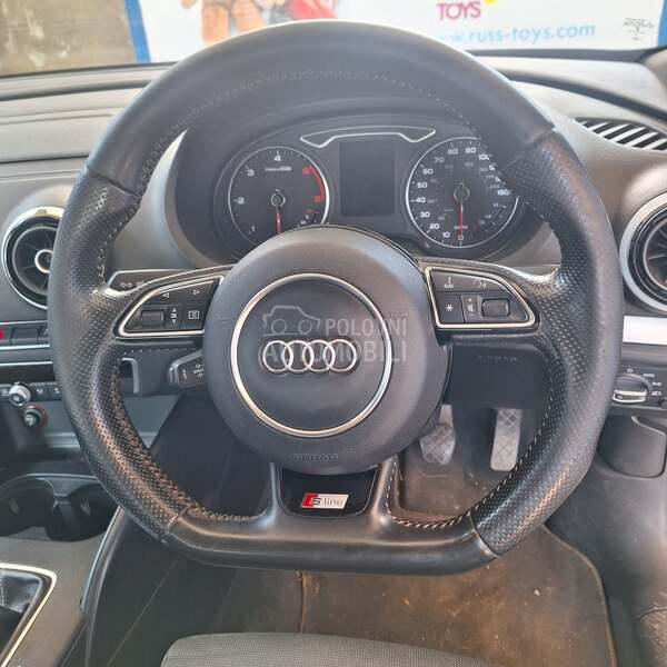 Volan s line za Audi A3, A4, A5 ... od 2008. do 2018. god.