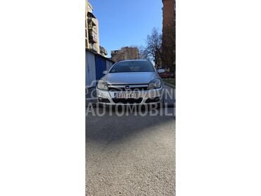 Opel Astra H 1.6, 1.500 €, 2005. Karavan, Benzin | 1598 cm3, 330.000 km, 77kW (105 KS), Manuelni 5 brzina, 4/5 vrata, 5 sedišta, Smederevo