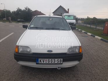 Ford Fiesta 1.1, 950 €, 1990. Hečbek, Benzin | 1100 cm3, 120.000 km, 30kW (41 KS), Manuelni 5 brzina, 2/3 vrata, 5 sedišta, Kraljevo