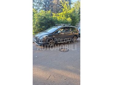 Peugeot 3008 2.0HDI HYBRID 4X4, 6.900 €, 2014. Džip/SUV, Hibridni pogon (dizel) | 2000 cm3, 250.000 km, 120kW (163 KS), Automatski / poluautomatski, 4/5 vrata, 5 sedišta, Beograd