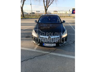 Opel Insignia (može zamena), 4.699 €, 2011. Karavan, Dizel | 1956 cm3, 376.253 km, 118kW (160 KS), Automatski / poluautomatski, 4/5 vrata, 5 sedišta, Niš