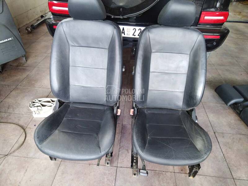 Komplet sedišta kožna za Mercedes Benz B 150, B 160, B 170 ... od 2004. do 2011. god.