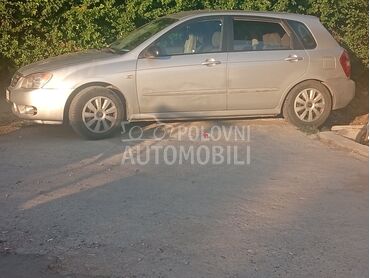 Kia Cerato CRSI, 1.500 €, 2006. Hečbek, Dizel | 1493 cm3, 228.000 km, 75kW (102 KS), Manuelni 5 brzina, 4/5 vrata, 5 sedišta, Čukarica