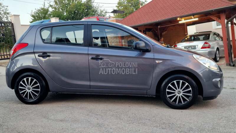 Hyundai I20 2011 photo 5