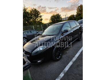 Fiat Croma, 1.000 €, 2009. Karavan, Dizel | 2387 cm3, 175.000 km, 147kW (200 KS), Automatski / poluautomatski, 4/5 vrata, 5 sedišta, Beograd