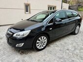 Opel Astra J 1.7 CDTI COSMO