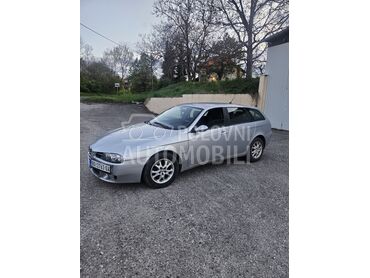 Alfa Romeo 156, 1.300 €, 2004. Karavan, Dizel | 1910 cm3, 11.111 km, 85kW (116 KS), Manuelni 5 brzina, 4/5 vrata, 5 sedišta, Sopot
