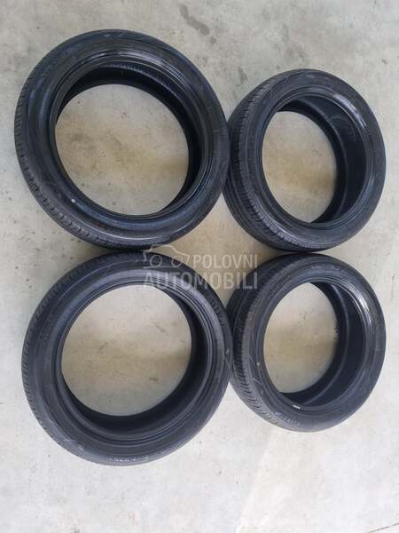 Ostalo 215/50 R18 Letnja