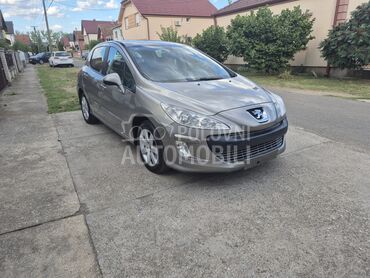 Peugeot 308, 3.350 €, 2009. Hečbek, Dizel | 1600 cm3, 187.033 km, 66kW (90 KS), Manuelni 5 brzina, 4/5 vrata, 5 sedišta, Sremska Mitrovica