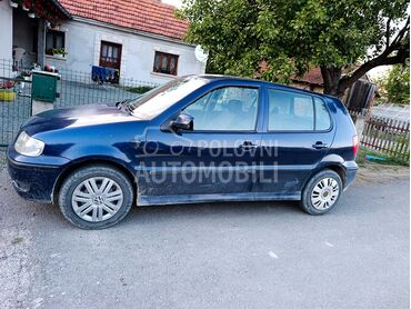 Volkswagen Polo (može zamena), 850 €, 2001. Limuzina, Benzin | 1390 cm3, 301.000 km, 55kW (75 KS), Manuelni 5 brzina, 4/5 vrata, 5 sedišta, Kosjerić