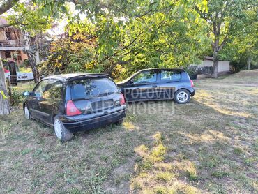Renault Clio 1.6 16v (može zamena), 800 €, 2001. Hečbek, Benzin | 1598 cm3, 213.000 km, 79kW (107 KS), Manuelni 5 brzina, 2/3 vrata, 5 sedišta, Niš