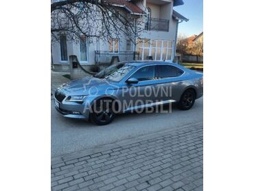 Škoda Superb DSG, 17.900 €, 2016. Hečbek, Dizel | 1968 cm3, 210.000 km, 140kW (190 KS), Automatski / poluautomatski, 4/5 vrata, 5 sedišta, Beograd