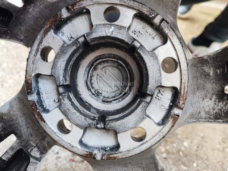 Hankook 215/70 R16 Zimska