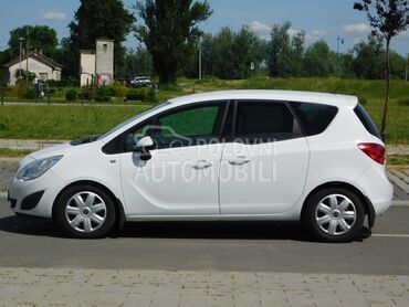 Opel Meriva 1.3 cdti D.O.B.R.A, 4.850 €, 2013. Monovolumen (MiniVan), Dizel | 1248 cm3, 180.000 km, 70kW (95 KS), Manuelni 5 brzina, 4/5 vrata, 5 sedišta, Novi Sad