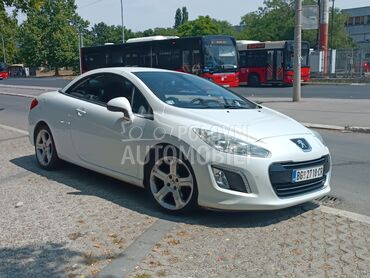 Peugeot 308 kabrio, 6.200 €, 2011. Kabriolet/Roadster, Benzin | 1598 cm3, 212.000 km, 115kW (156 KS), Manuelni 6 brzina, 2/3 vrata, 4 sedišta, Voždovac