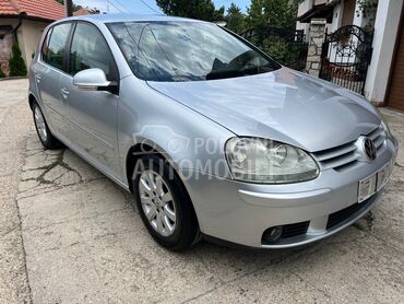 Volkswagen Golf 5 1.6b,8v,75 k v, 3.450 €, 2008. Hečbek, Benzin | 1595 cm3, 209.000 km, 75kW (102 KS), Manuelni 5 brzina, 4/5 vrata, 5 sedišta, Smederevo