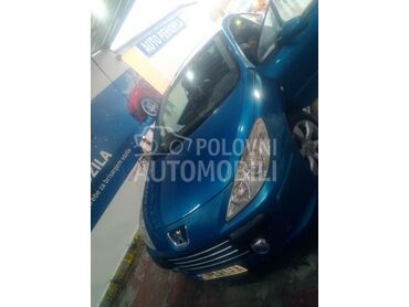 Peugeot 307 2.0, Po dogovoru, 2007. Kabriolet/Roadster, Dizel | 1997 cm3, 295.002 km, 100kW (136 KS), Manuelni 6 brzina, 2/3 vrata, 4 sedišta, Kladovo