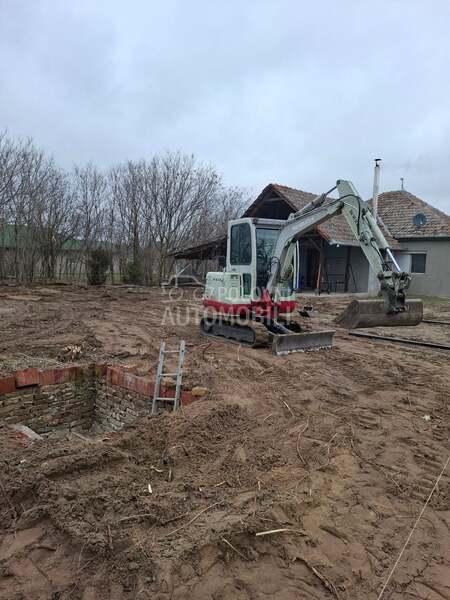 Takeuchi Tb125