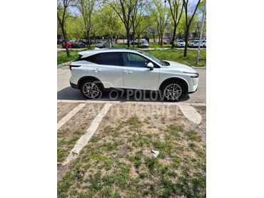 Nissan Qashqai TECNA 1.3 hibrid, 22.800 €, 2023. Džip/SUV, Benzin | 1332 cm3, 45.000 km, 116kW (158 KS), Manuelni 6 brzina, 4/5 vrata, 5 sedišta, Beograd