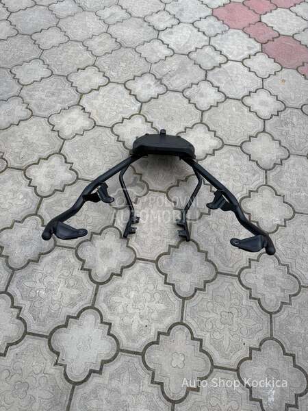 Nosac kofera i kofer