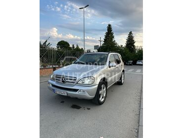Mercedes Benz ML 270 (može zamena), 5.350 €, 2003. Džip/SUV, Dizel | 2685 cm3, 300.000 km, 120kW (163 KS), Manuelni 6 brzina, 4/5 vrata, 5 sedišta, Obrenovac
